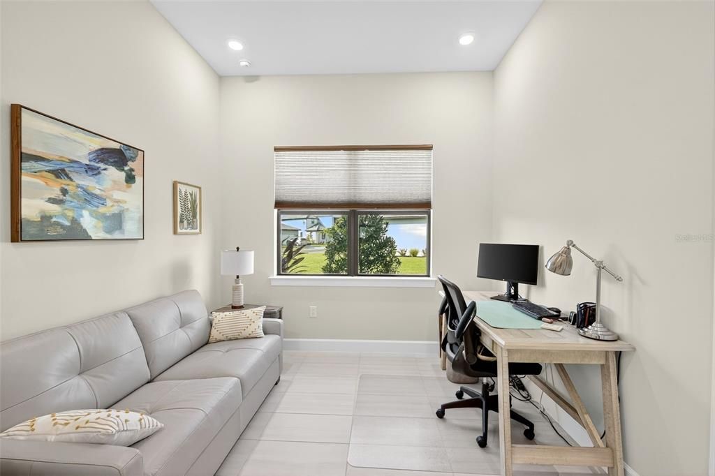 For Sale: $725,000 (2 beds, 2 baths, 2098 Square Feet)