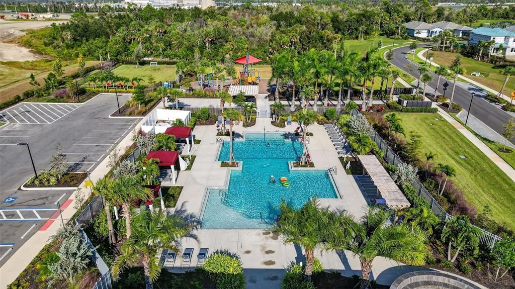 For Sale: $725,000 (2 beds, 2 baths, 2098 Square Feet)