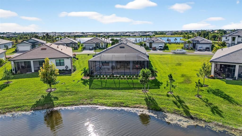 For Sale: $725,000 (2 beds, 2 baths, 2098 Square Feet)