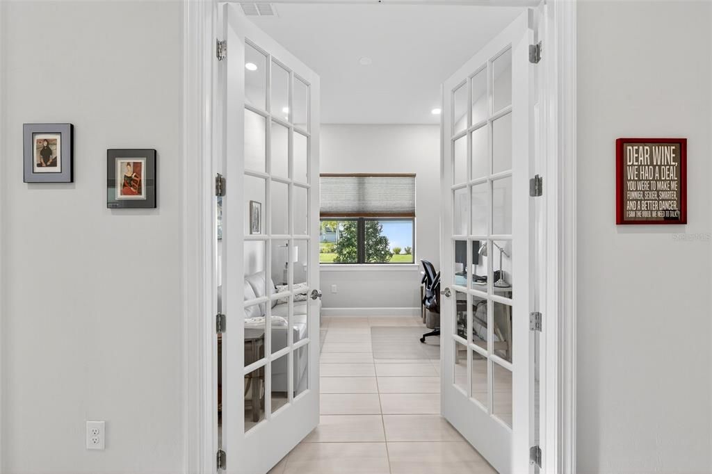 For Sale: $725,000 (2 beds, 2 baths, 2098 Square Feet)