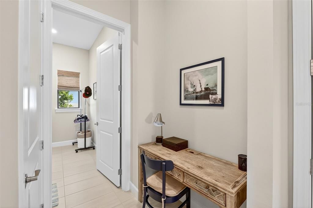 For Sale: $725,000 (2 beds, 2 baths, 2098 Square Feet)