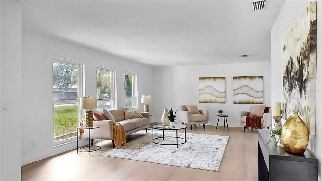 出租: $5,000 (4 贝兹, 3 浴室, 2534 平方英尺)