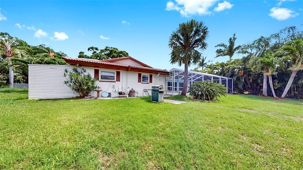 出租: $5,000 (4 贝兹, 3 浴室, 2534 平方英尺)