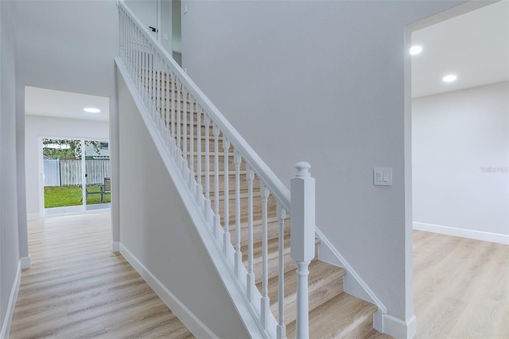 For Sale: $493,333 (5 beds, 3 baths, 2246 Square Feet)