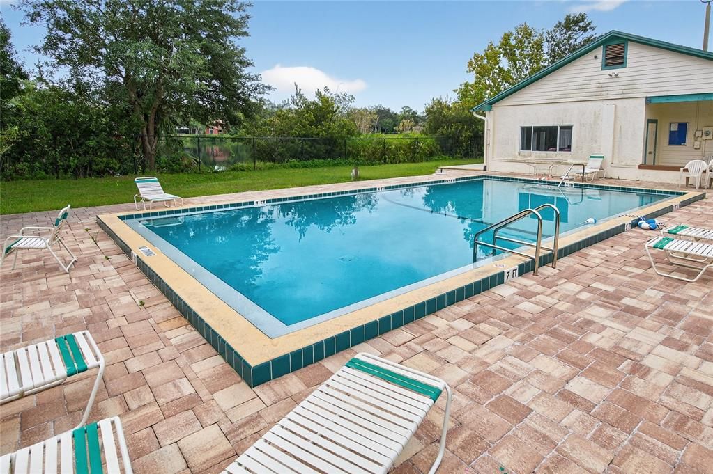 For Sale: $394,999 (4 beds, 2 baths, 1794 Square Feet)