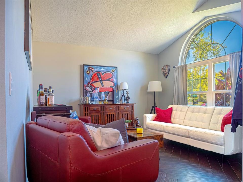 For Sale: $570,000 (3 beds, 2 baths, 2005 Square Feet)