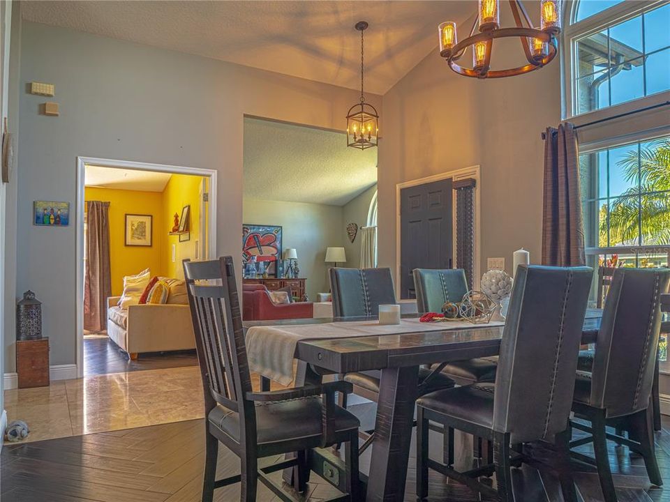 For Sale: $570,000 (3 beds, 2 baths, 2005 Square Feet)