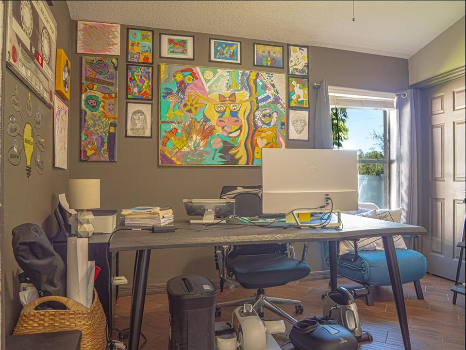 For Sale: $570,000 (3 beds, 2 baths, 2005 Square Feet)