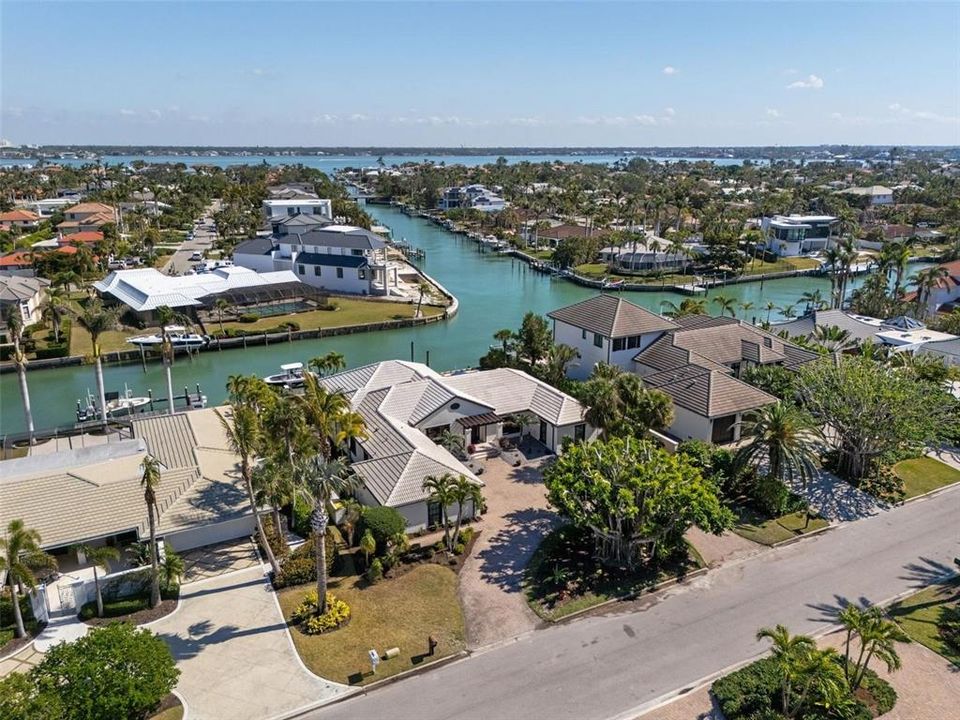 Active With Contract: $4,400,000 (4 beds, 3 baths, 3273 Square Feet)