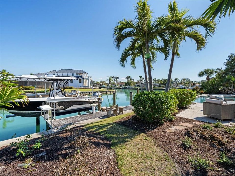 Active With Contract: $4,400,000 (4 beds, 3 baths, 3273 Square Feet)