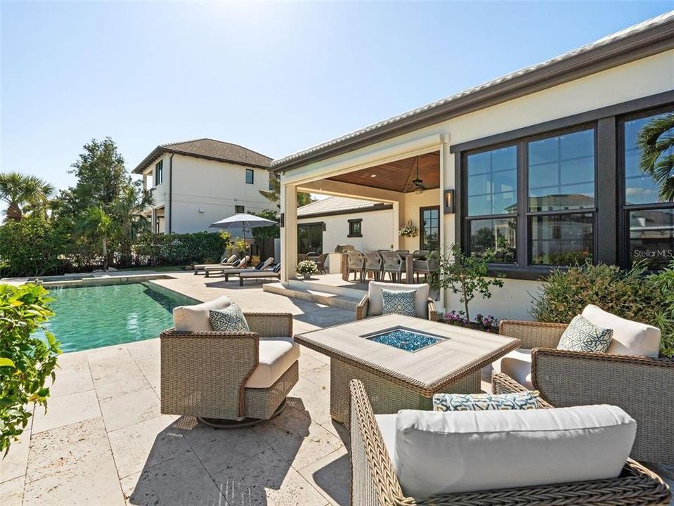 Active With Contract: $4,400,000 (4 beds, 3 baths, 3273 Square Feet)