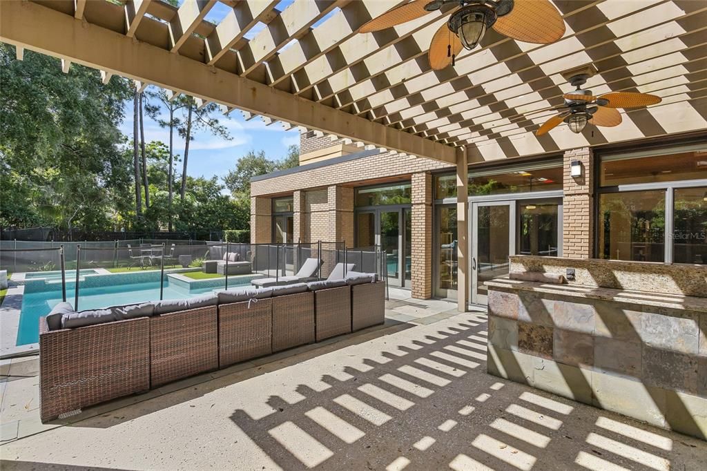 For Sale: $1,410,000 (4 beds, 4 baths, 4698 Square Feet)