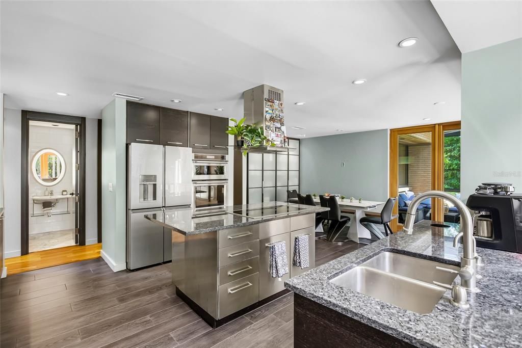 For Sale: $1,410,000 (4 beds, 4 baths, 4698 Square Feet)