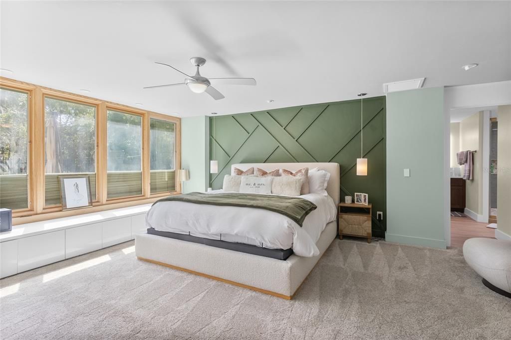 For Sale: $1,410,000 (4 beds, 4 baths, 4698 Square Feet)