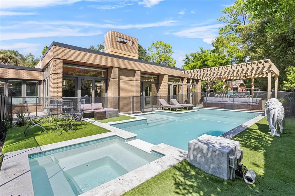 For Sale: $1,410,000 (4 beds, 4 baths, 4698 Square Feet)