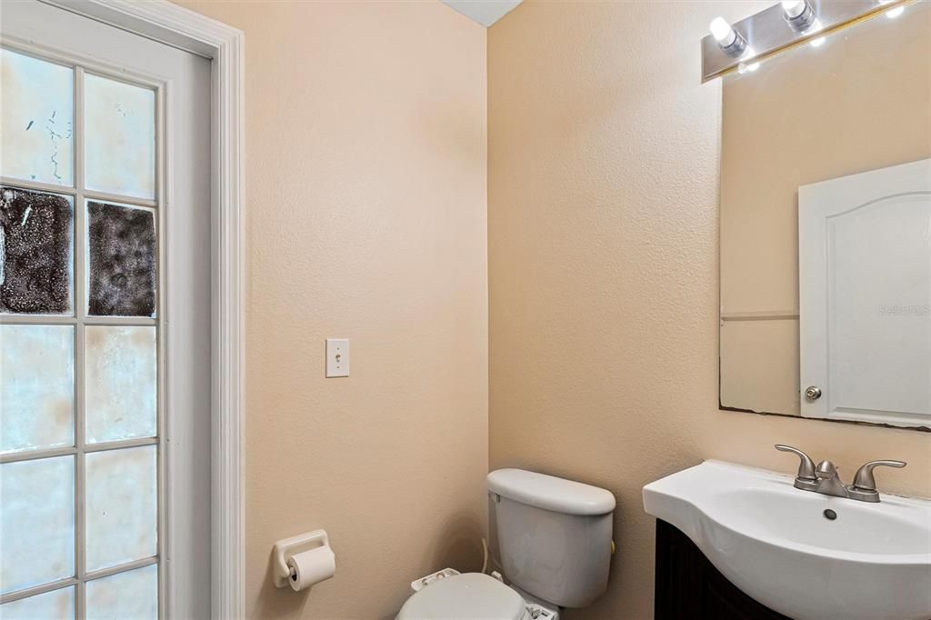 En Renta: $2,799 (4 camas, 2 baños, 2438 Pies cuadrados)