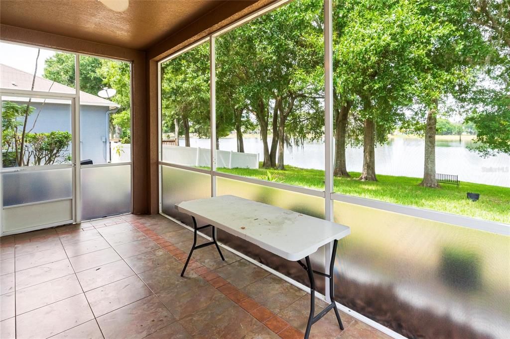 En Renta: $2,799 (4 camas, 2 baños, 2438 Pies cuadrados)