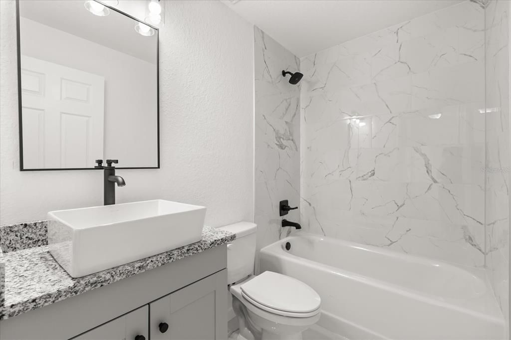 Active With Contract: $234,900 (3 beds, 2 baths, 1173 Square Feet)