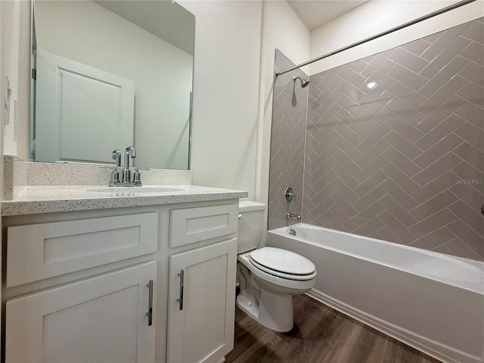 En Venta: $333,838 (3 camas, 2 baños, 1472 Pies cuadrados)