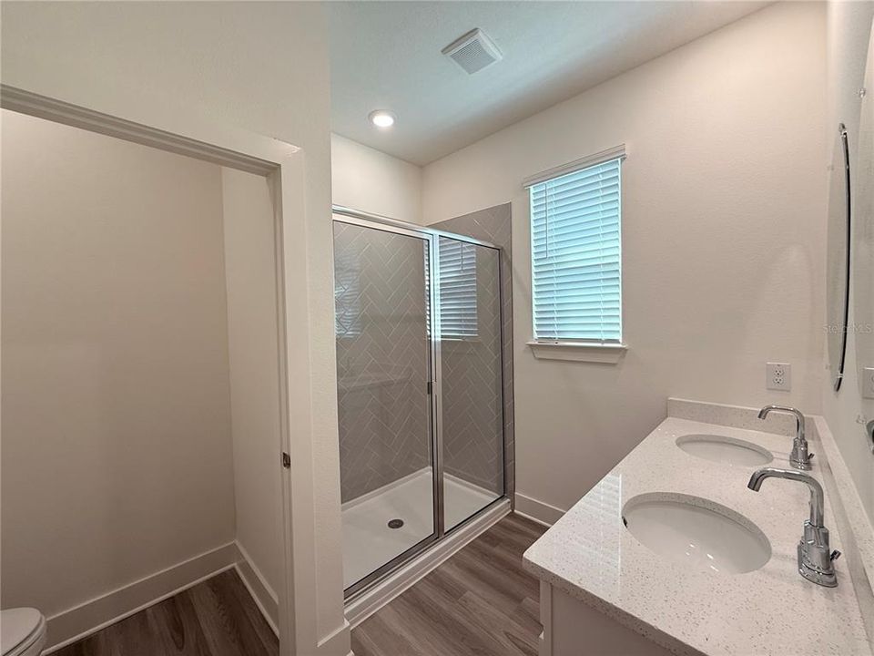 En Venta: $333,838 (3 camas, 2 baños, 1472 Pies cuadrados)