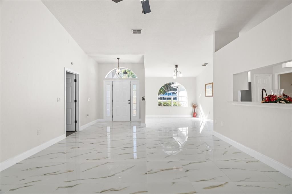 待售: $340,999 (3 贝兹, 2 浴室, 1514 平方英尺)