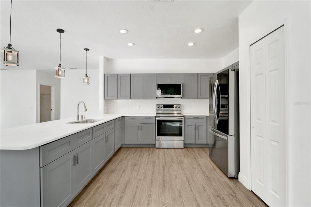 For Sale: $394,990 (4 beds, 3 baths, 2847 Square Feet)