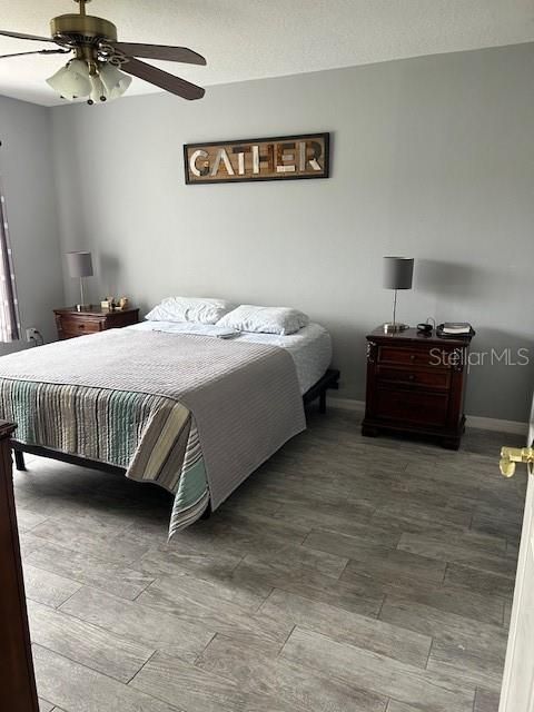 For Sale: $220,000 (2 beds, 2 baths, 1240 Square Feet)