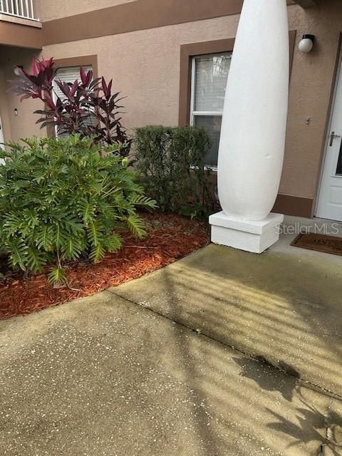 For Sale: $220,000 (2 beds, 2 baths, 1240 Square Feet)