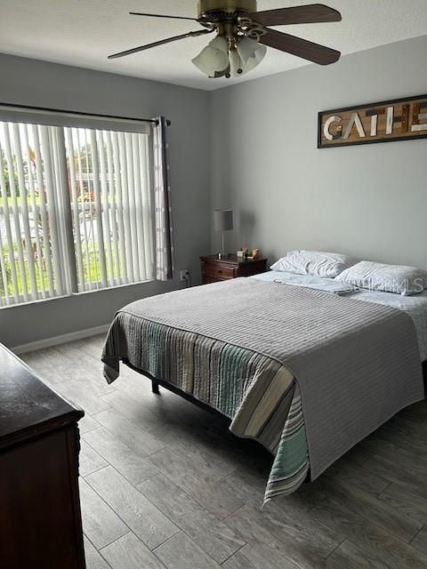 For Sale: $220,000 (2 beds, 2 baths, 1240 Square Feet)