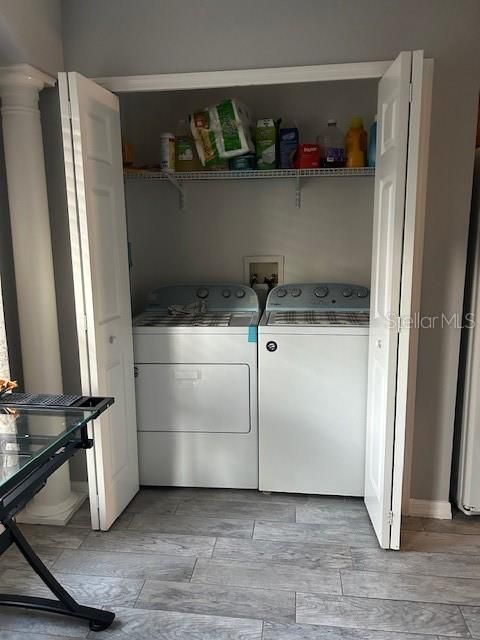 For Sale: $220,000 (2 beds, 2 baths, 1240 Square Feet)