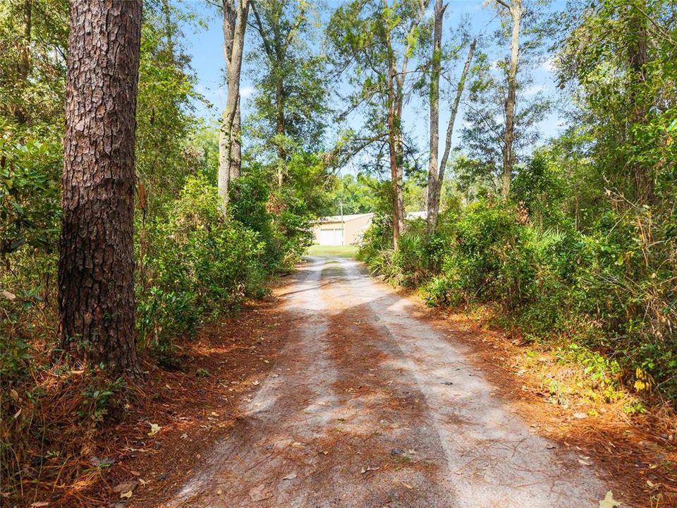 合同活跃: $375,000 (3 贝兹, 2 浴室, 1836 平方英尺)