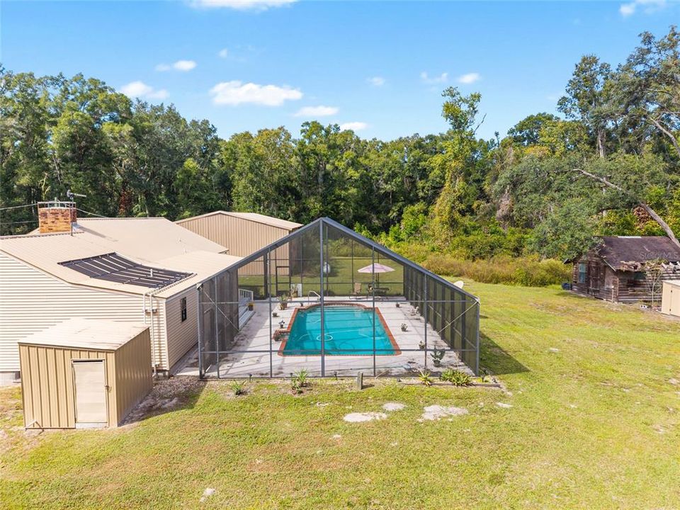 合同活跃: $375,000 (3 贝兹, 2 浴室, 1836 平方英尺)