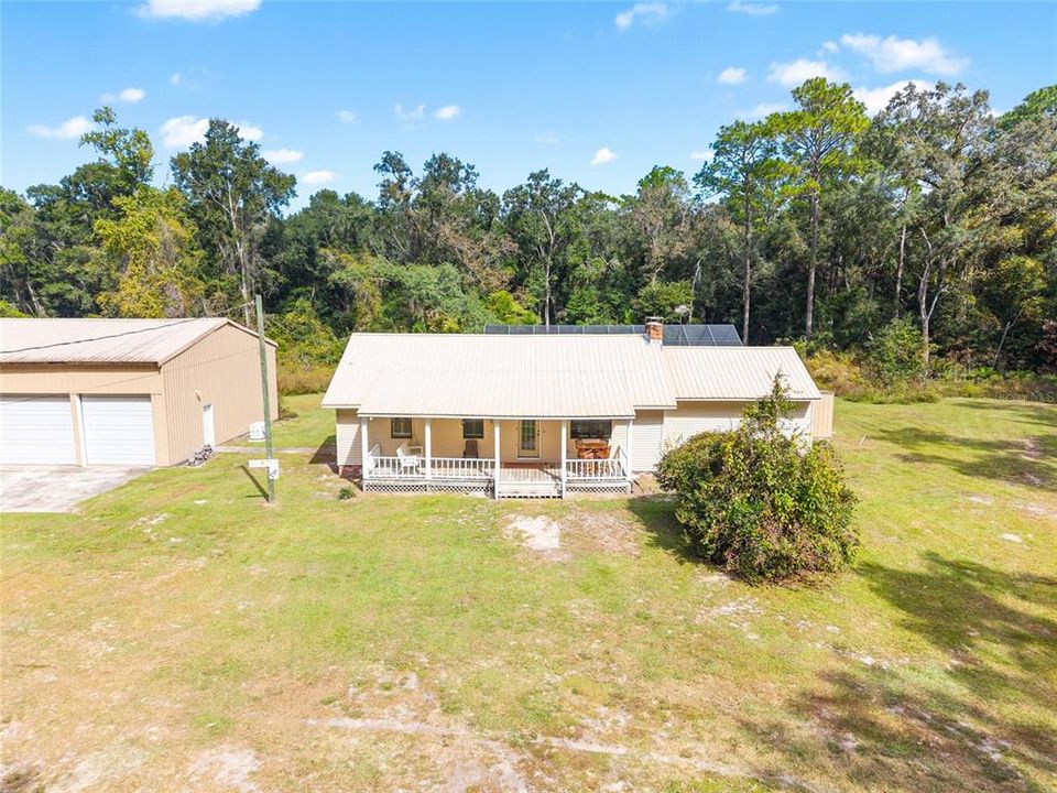 合同活跃: $375,000 (3 贝兹, 2 浴室, 1836 平方英尺)