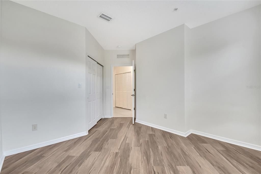 待售: $330,000 (3 贝兹, 2 浴室, 1442 平方英尺)