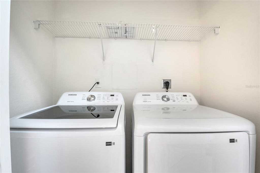 待售: $330,000 (3 贝兹, 2 浴室, 1442 平方英尺)