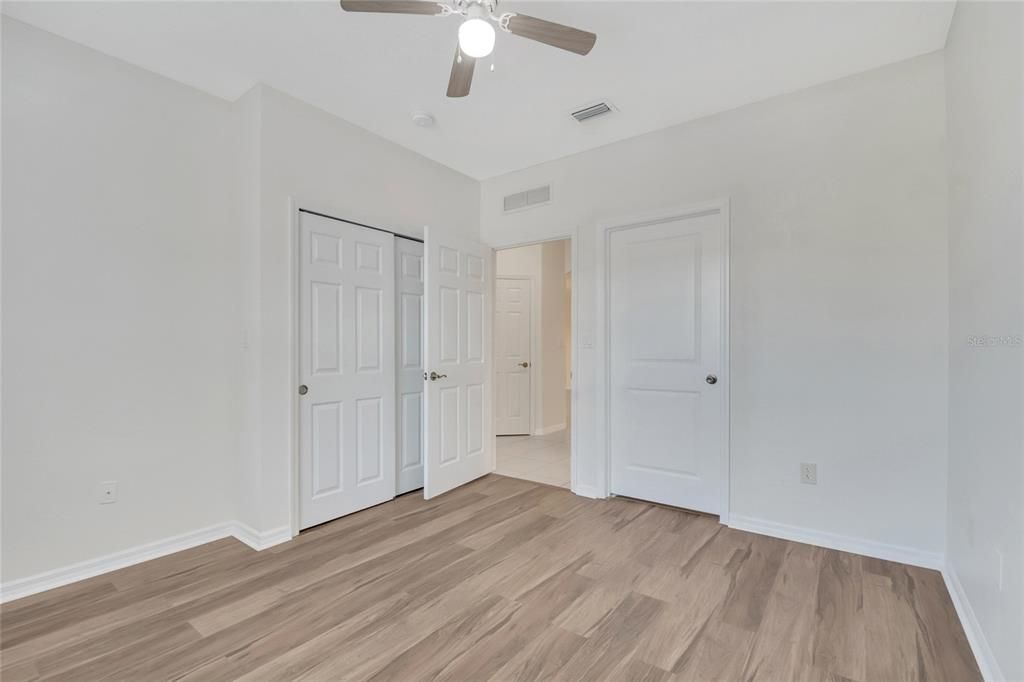 待售: $330,000 (3 贝兹, 2 浴室, 1442 平方英尺)