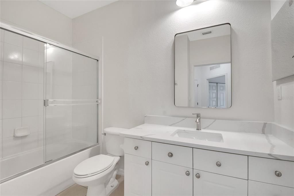 待售: $330,000 (3 贝兹, 2 浴室, 1442 平方英尺)