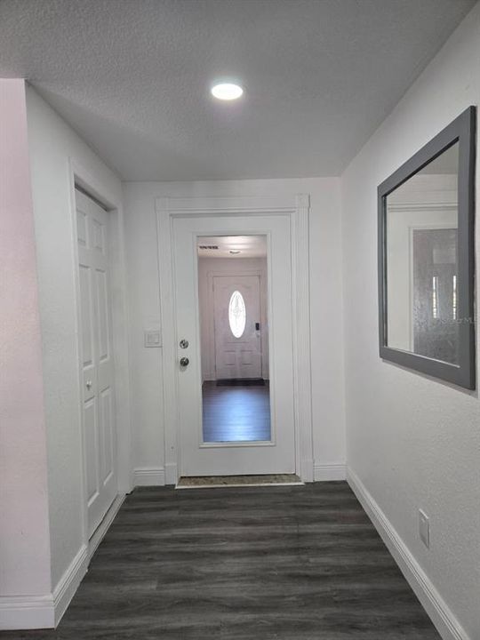 For Sale: $550,000 (6 beds, 5 baths, 2161 Square Feet)