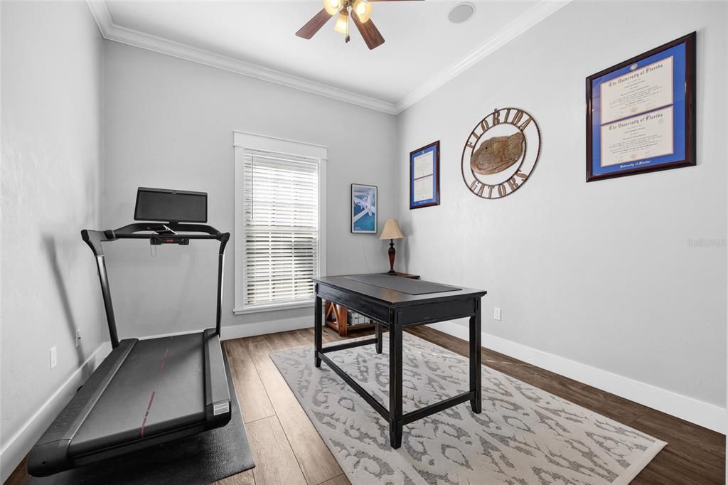 待售: $445,000 (4 贝兹, 2 浴室, 1901 平方英尺)