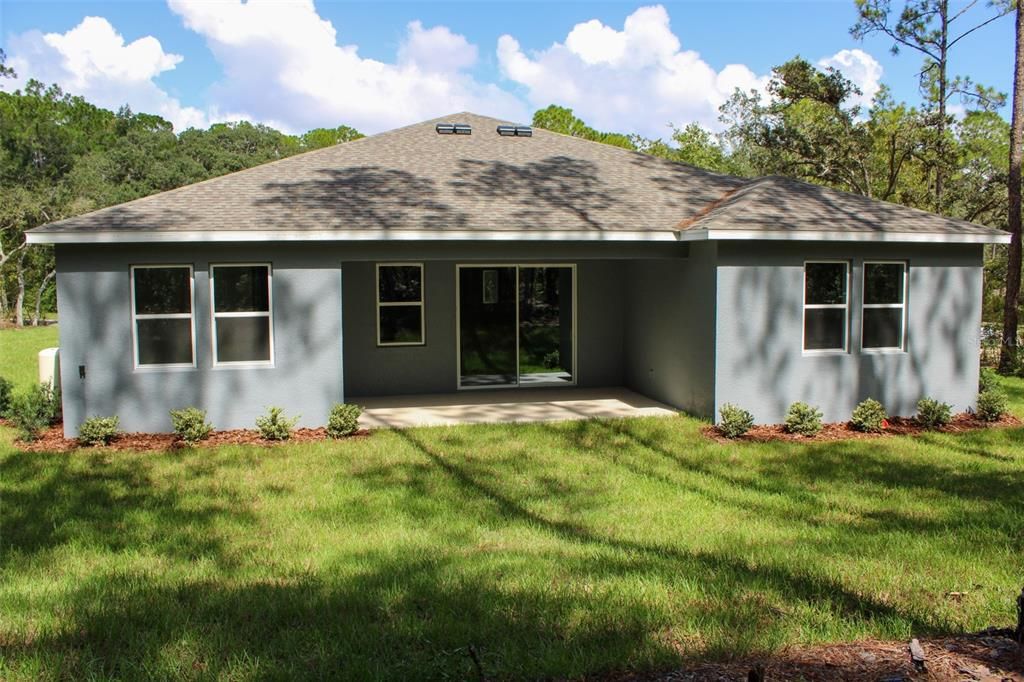 Active With Contract: $470,000 (4 beds, 3 baths, 2412 Square Feet)