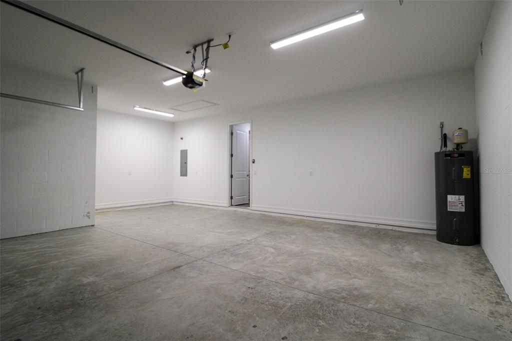 Active With Contract: $470,000 (4 beds, 3 baths, 2412 Square Feet)