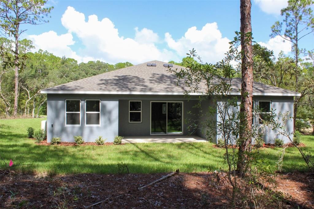 Active With Contract: $470,000 (4 beds, 3 baths, 2412 Square Feet)