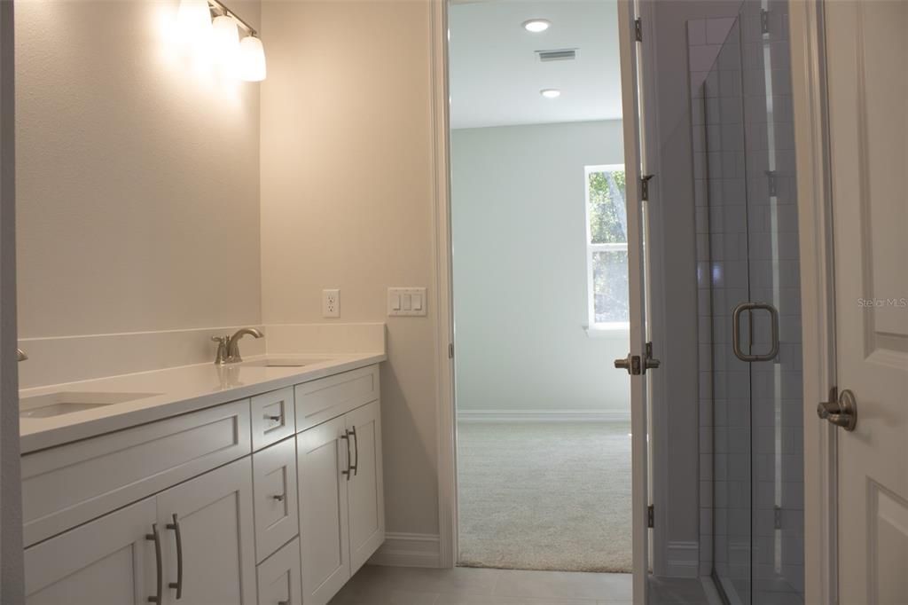 Active With Contract: $470,000 (4 beds, 3 baths, 2412 Square Feet)