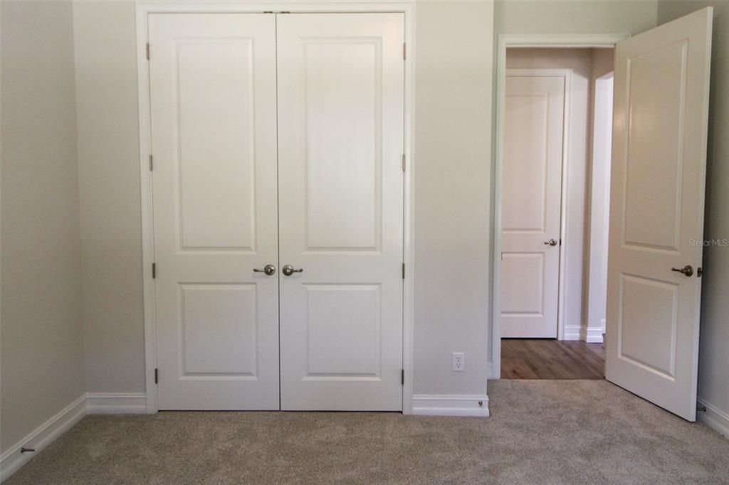 Active With Contract: $470,000 (4 beds, 3 baths, 2412 Square Feet)