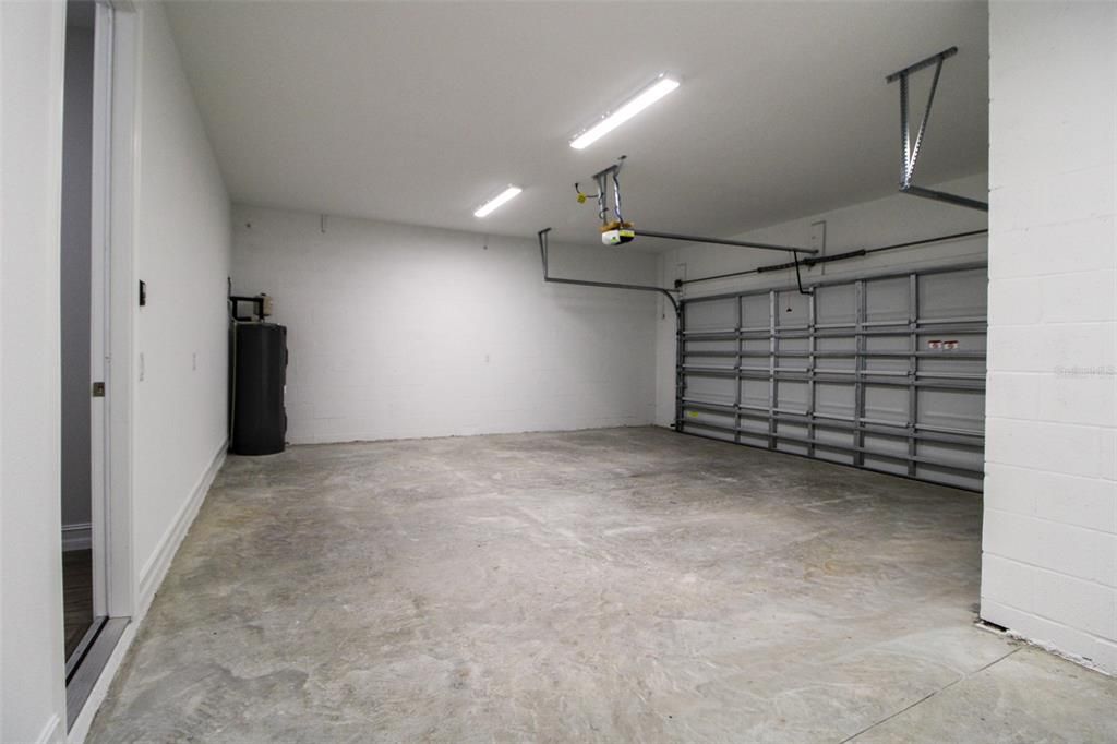 Active With Contract: $470,000 (4 beds, 3 baths, 2412 Square Feet)