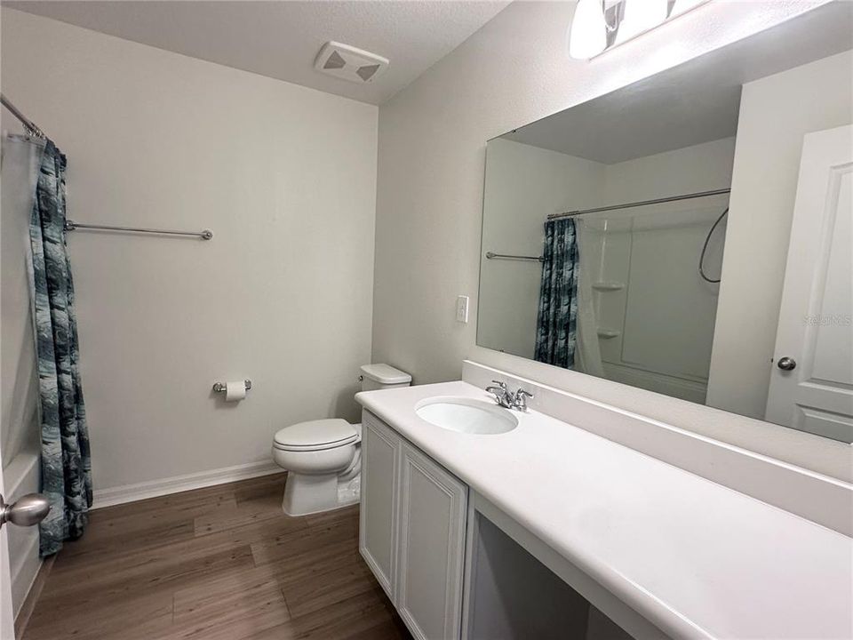 В аренду: $1,900 (3 спален, 2 ванн, 1579 Квадратных фут)