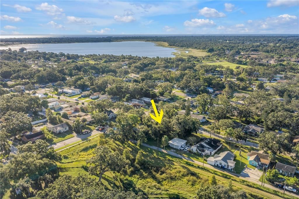 合同活跃: $100,000 (0.12 acres)