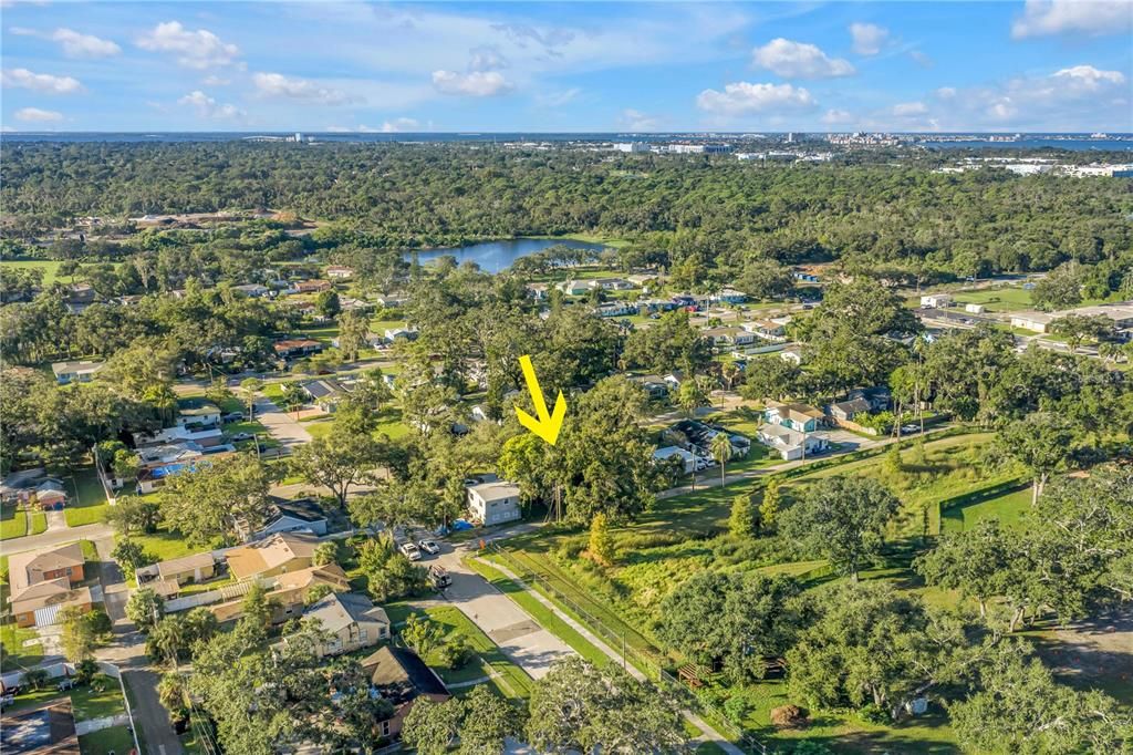 合同活跃: $100,000 (0.12 acres)