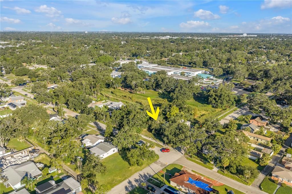 合同活跃: $100,000 (0.12 acres)