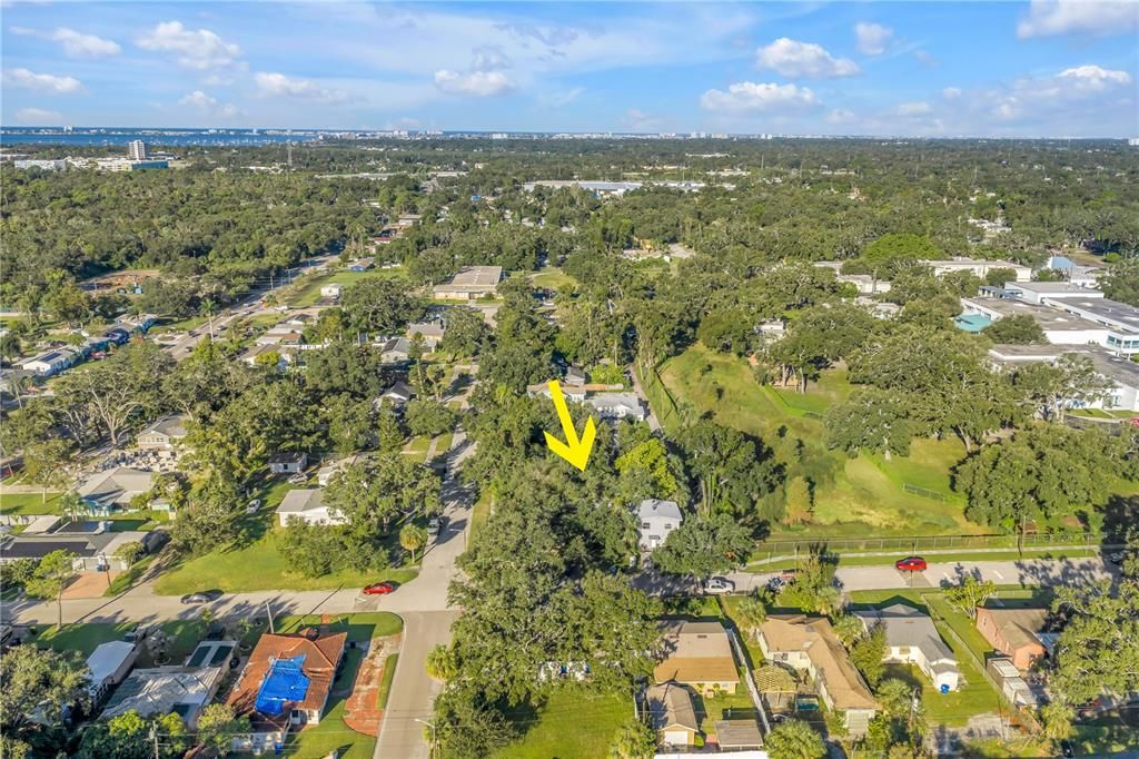 合同活跃: $100,000 (0.12 acres)